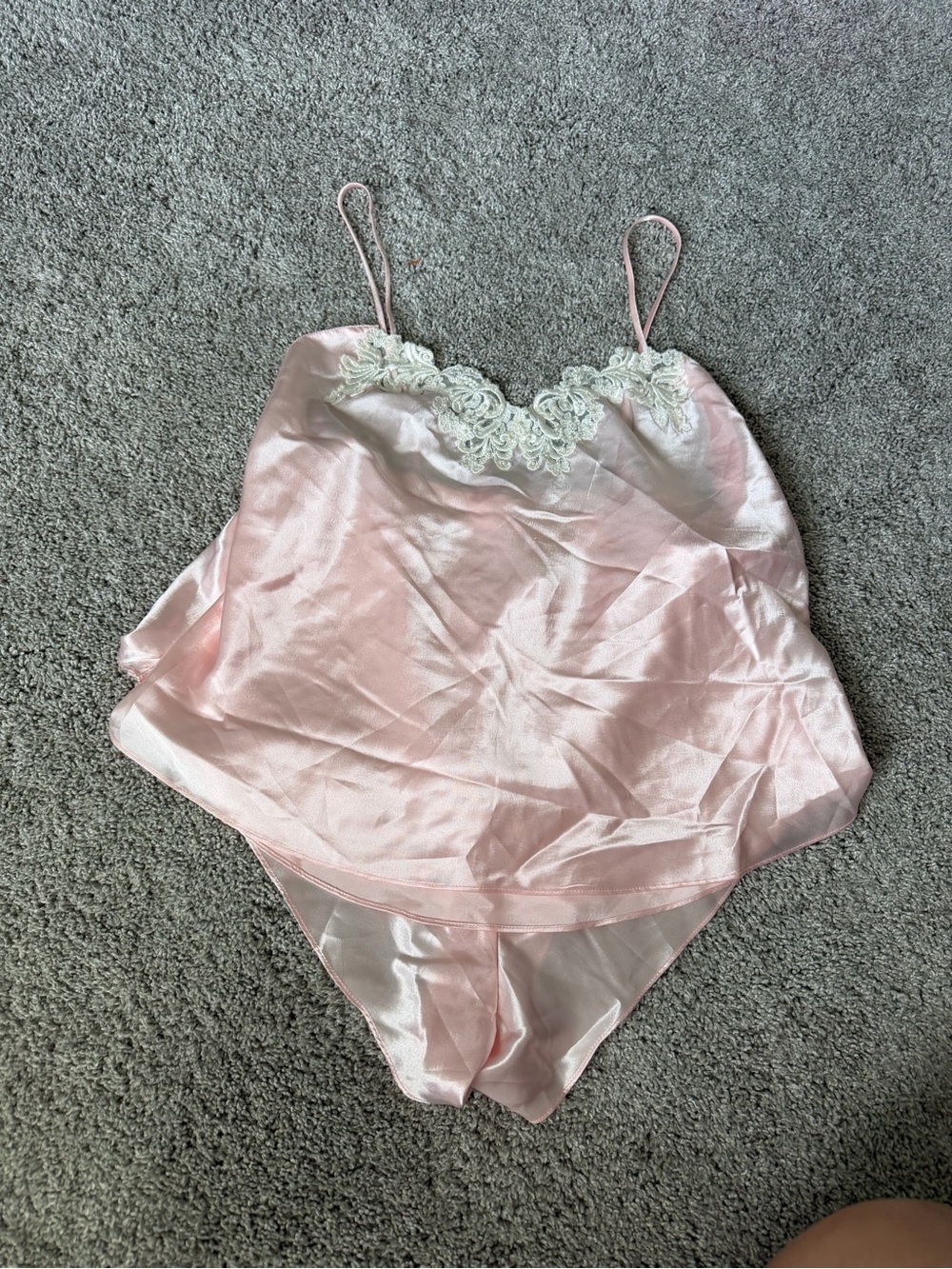 Vintage Victoria Secret Delicate Pink Satin Camisole Set with Lace Trim M